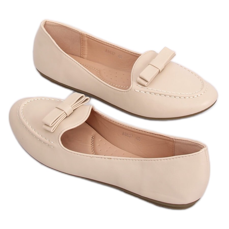 Mocasini bej pentru femei A8637 Beige II Calitate