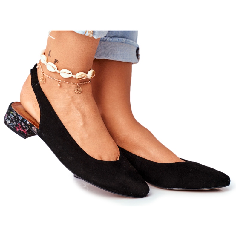 Pompă de damă Slip-on pentru femei din piele Maciejka Miami Black 04482-01 negru