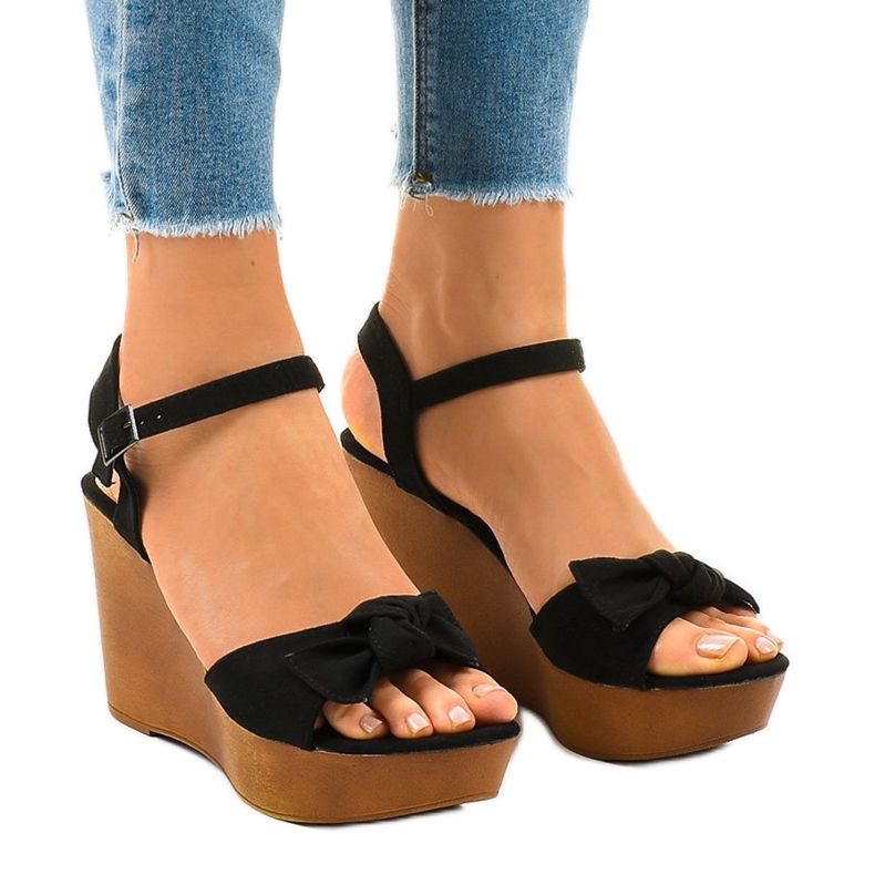 Sandale cu toc din piele de căprioară neagră HY8542 negru