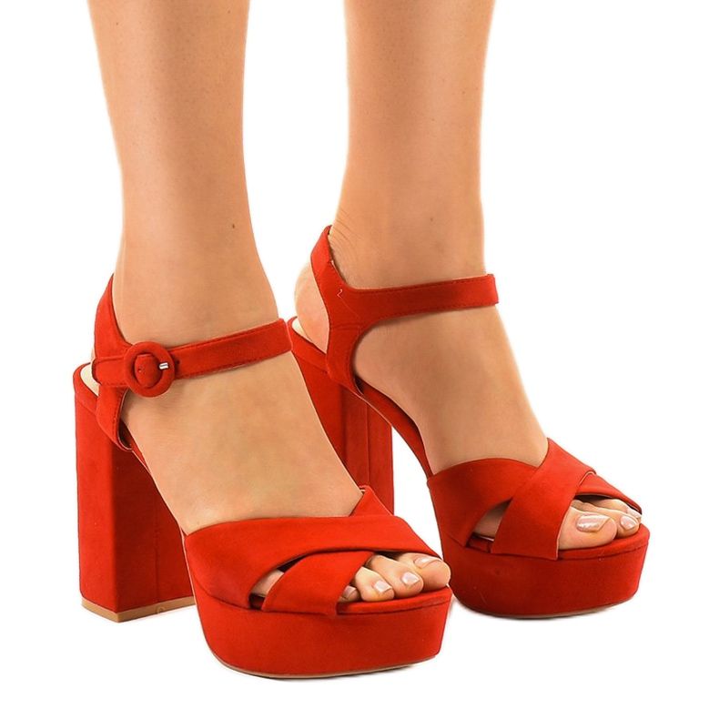 Sandale roșii pe stâlpul de piele ecologică 63-202 roșu