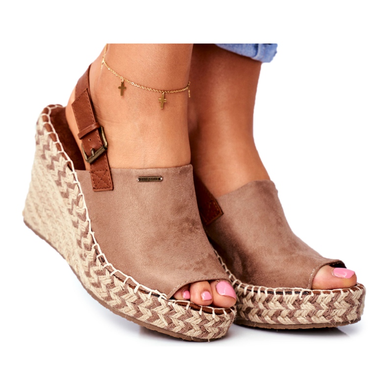 Sandale de damă pe pană Big Star Beige FF274982 bej