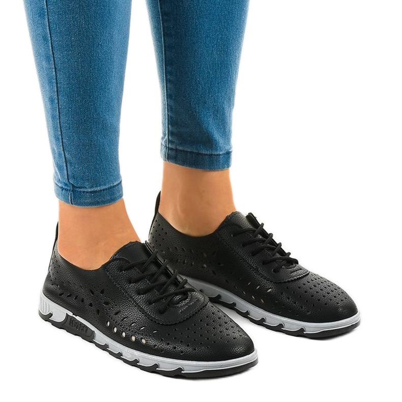 Adidași de sport negru ajurat JH81168-3