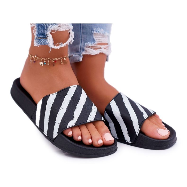 Papuci negri pentru femei Aynna negru Papuci negri pentru femei Aynna negru