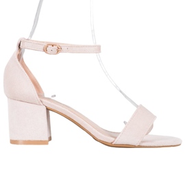 Nio Nio Sandale confortabile pe un bar maro Nio Nio Sandale confortabile pe un bar maro