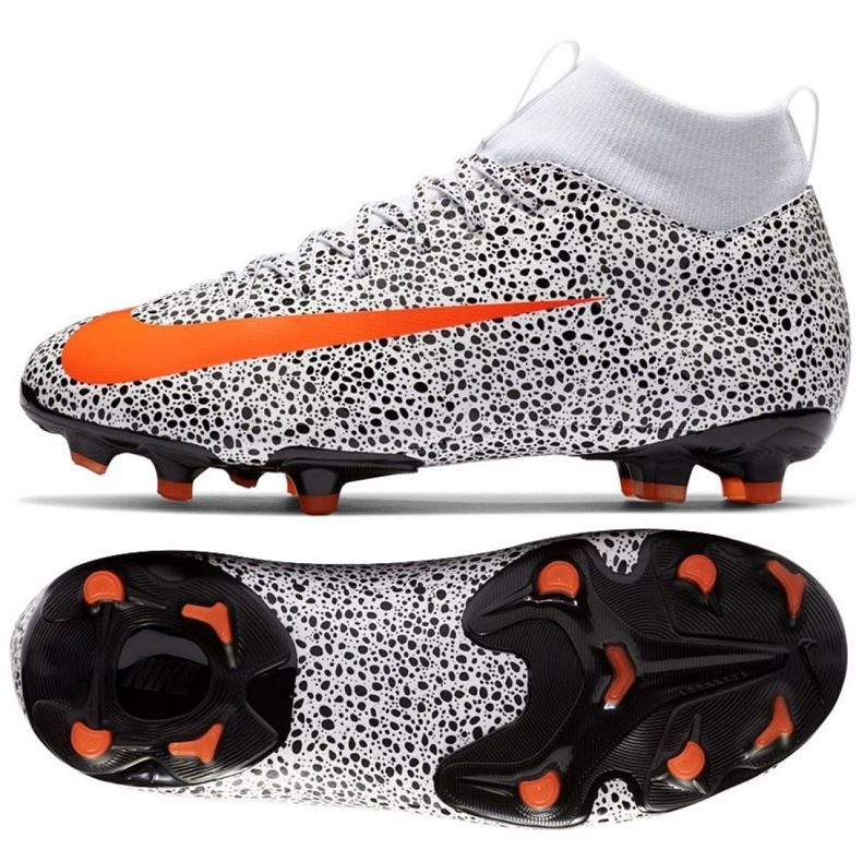 Pantofi de fotbal Nike Mercurial Superfly 7 Academy CR7 FG / MG Jr CV3182-180 multicolor alb Pantofi de fotbal Nike Mercurial Superfly 7 Academy CR7 FG / MG Jr CV3182-180 multicolor alb