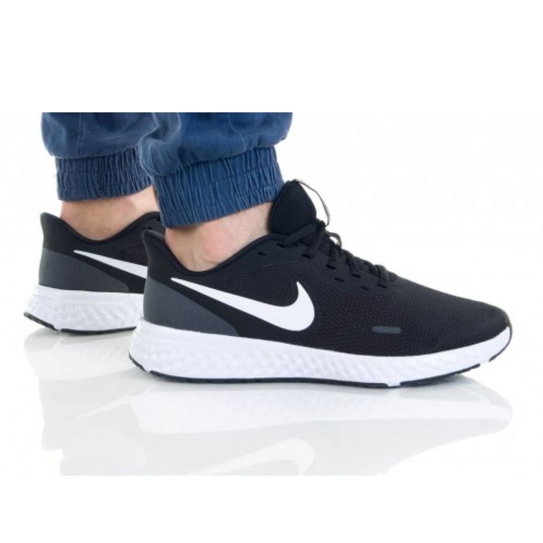 Pantof Nike Revoution 5 4E M BQ6714-003 alb negru