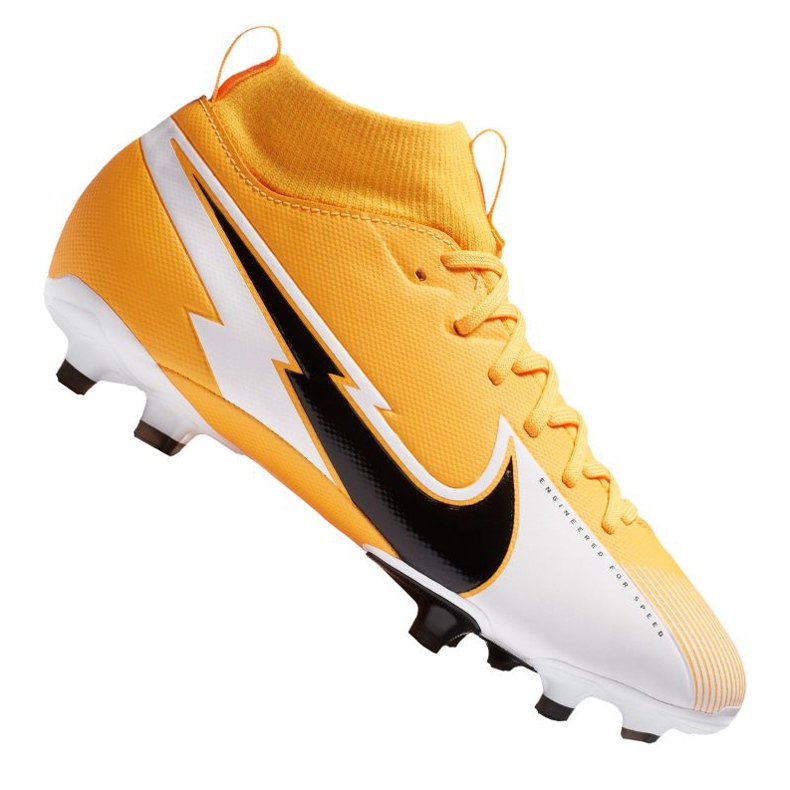 Pantofi de fotbal Nike Superfly 7 Academy Mg Jr AT8120-801 multicolor portocale si rosii