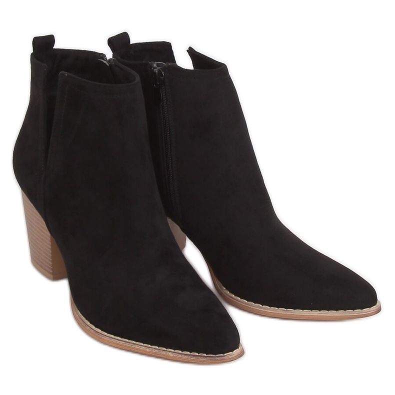 Cizme cu toc înalt cu degetele negre migdale M397 Negru Cizme cu toc înalt cu degetele negre migdale M397 Negru