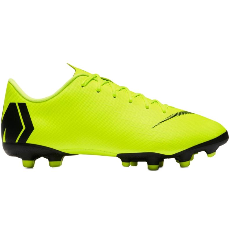 Pantofi de fotbal Nike Mercurial Vapor 12 Academy Mg Jr AH7347 701 galben