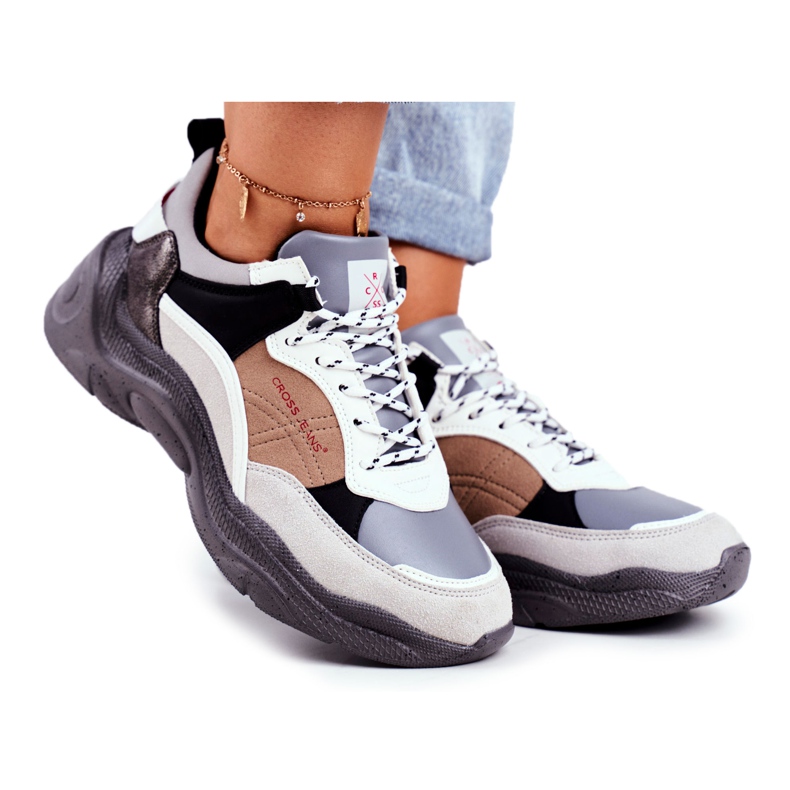 Încălțăminte sport pentru femei Cross Jeans Gri GG2R4037