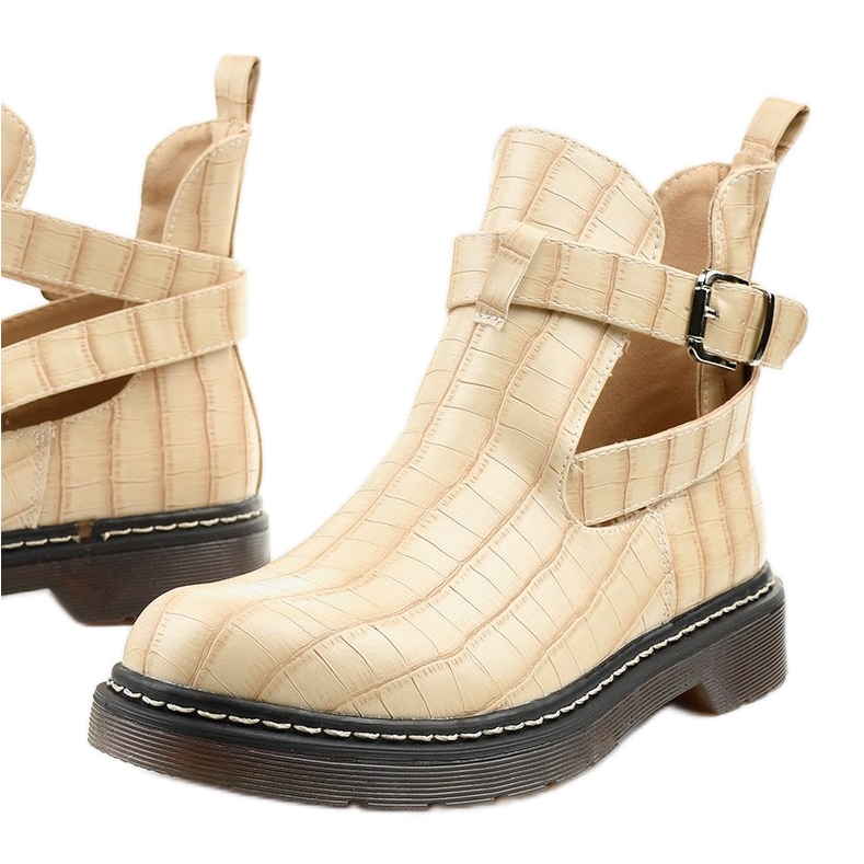 Cizme bej cu cataramă Nillda