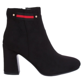 Cizme negre cu toc înalt B8982 Negru Cizme negre cu toc înalt B8982 Negru