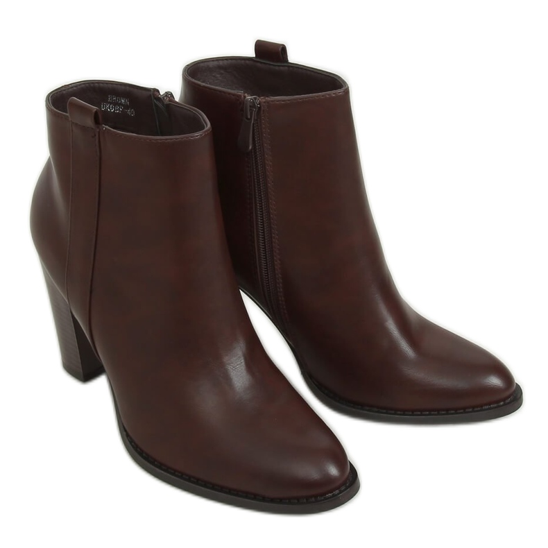 Cizme maro clasice UK08P Maro pe post Cizme maro clasice UK08P Maro pe post