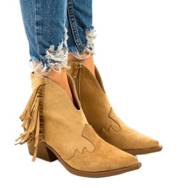 Cizme din piele de căprioară bej de la cizme de cowboy Joesler