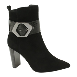 Cizme negre cu cataramă Caprice 25317-25 025 negru