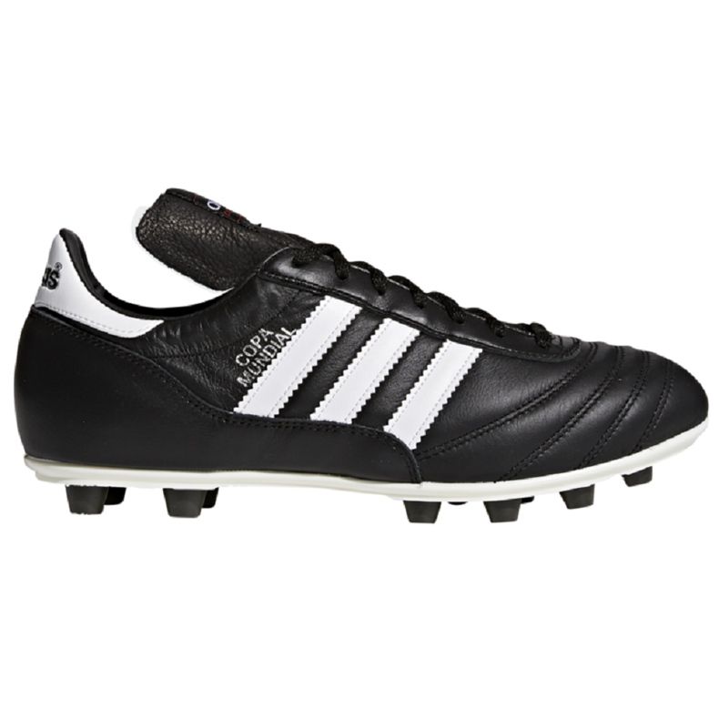 Ghete de fotbal Adidas Copa Mundial 015110 negru negru