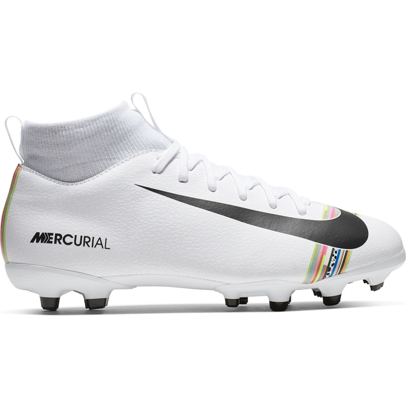 Pantofi de fotbal Nike Mercurial Superfly 6 Academy Mg Jr AJ3111 109 multicolor alb