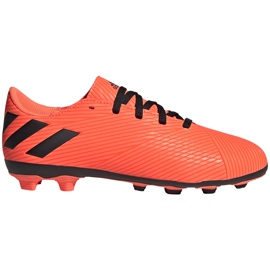 Pantofi de fotbal Adidas Nemeziz 19.4 FxG Jr portocaliu EH0507 portocaliu, negru portocale Pantofi de fotbal Adidas Nemeziz 19.4 FxG Jr portocaliu EH0507 portocaliu, negru portocale