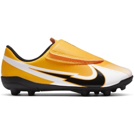 Pantofi de fotbal Nike Mercurial Vapor 13 Club Mg PS (V) Junior AT8162 801 portocaliu galben