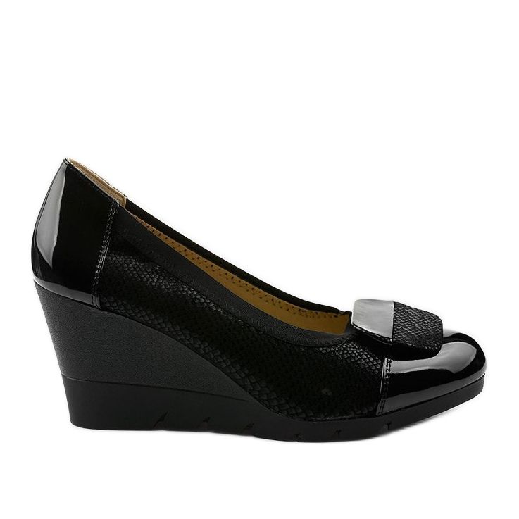 Pompe negre pe panoul Downreaver negru