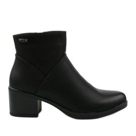 Ghete izolate negre cu fermoar Suncutter negru Ghete izolate negre cu fermoar Suncutter negru