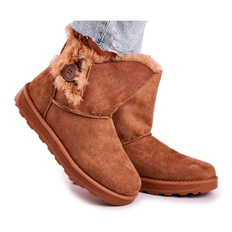 Cizme din piele de căprioară cu buton maro de blană Cizme din piele de căprioară cu buton maro de blană