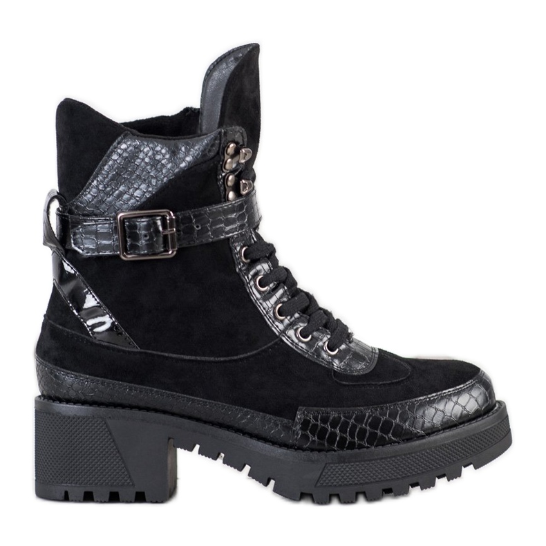 Gogo Muncitori pe pol negru