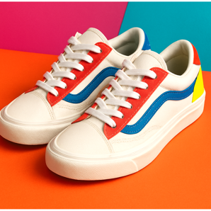 Sneakers retro - Întoarcerea anilor ’90 în lumea încălțămintei sportive