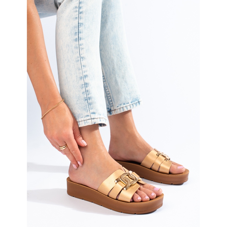 Papuci de damă aurii cu platformă Shelovet de aur 2