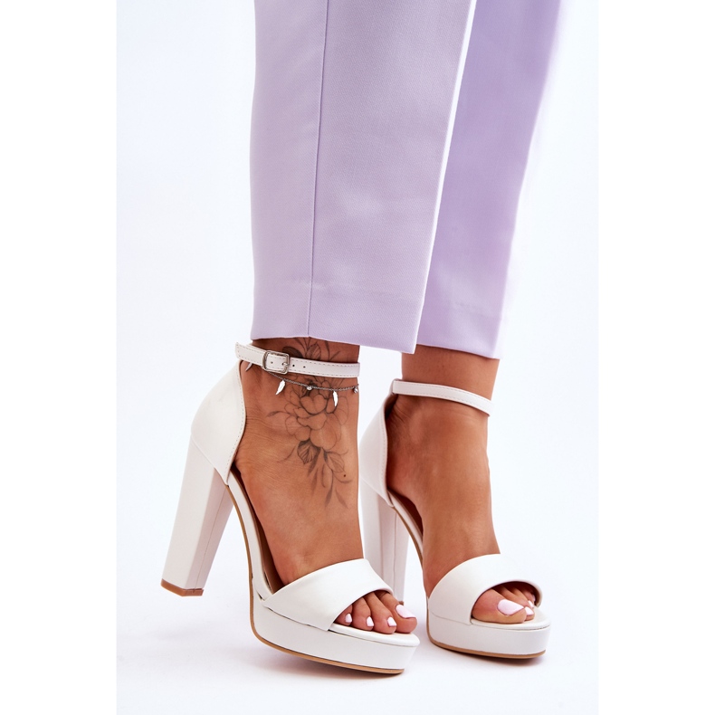 WS1 Sandale Mandy albe cu toc înalt 1