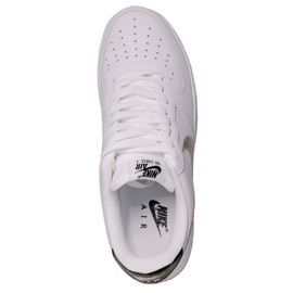 Pantofi Nike Air Force 1 Low Zig Zag M DN4928 100 alb 6