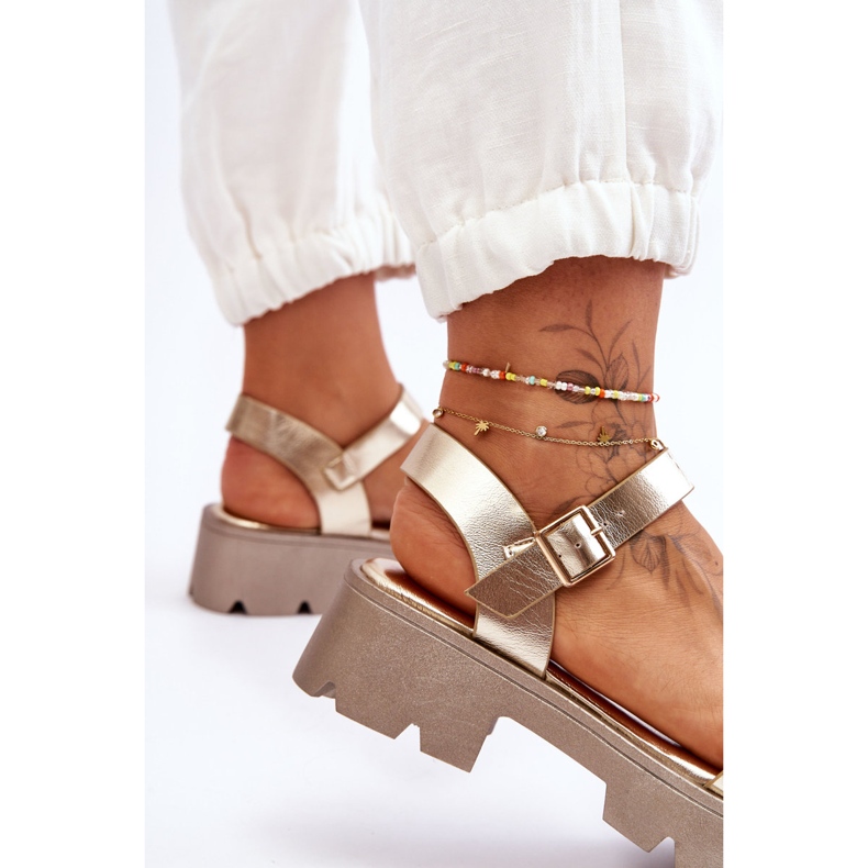 Sandale de damă din piele cu ornamente auriu Emori de aur 2