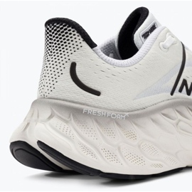 Pantofi de alergare New Balance Fresh Foam More v4 M NBMMORCW4 alb 7