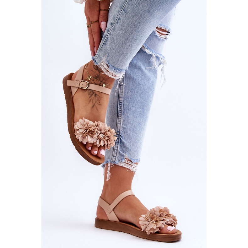 Sandale Dama Cu Flori Tesatura Bej Fiori 2 Sandale Dama Cu Flori Tesatura Bej Fiori 2