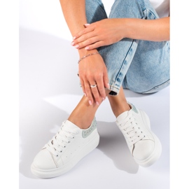 Tenisi albi Shelovet de damă 1