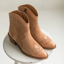 Marco Shoes Cizme cowboy din piele intoarsa naturala bej 1