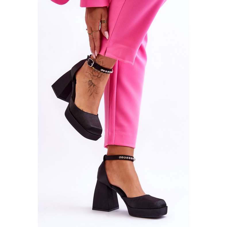 Pompe la modă Pe Tocuri masive Cu Zirconi Negru Adel 2 Pompe la modă Pe Tocuri masive Cu Zirconi Negru Adel 2