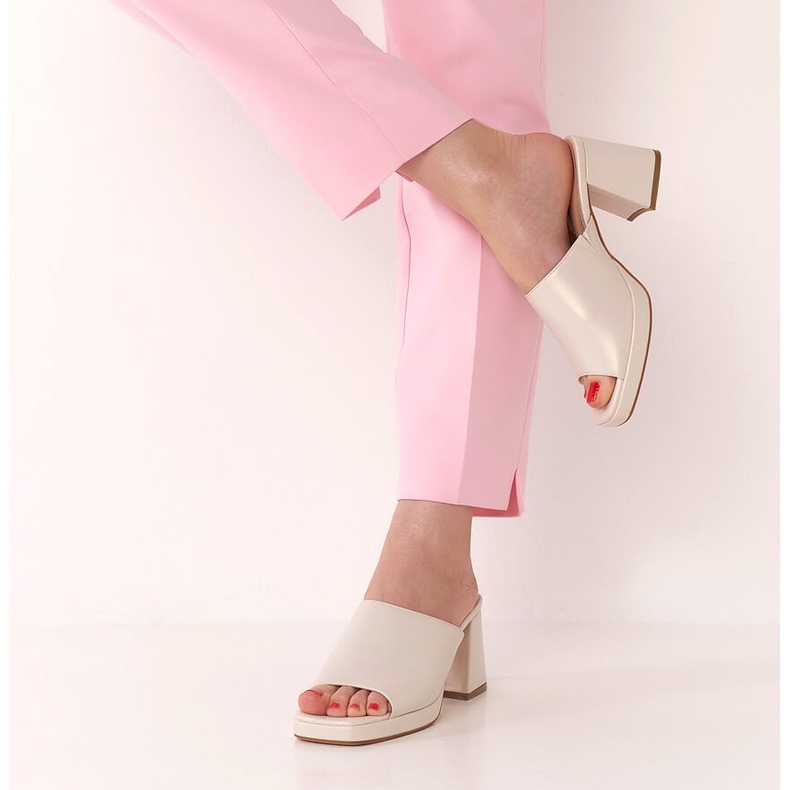 Sandale de damă perlate pe stâlp cu bandă elastică Sergio Leone KL322 bej 2