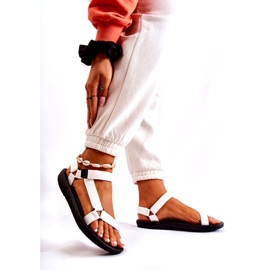 Sandale sport de damă albe 3