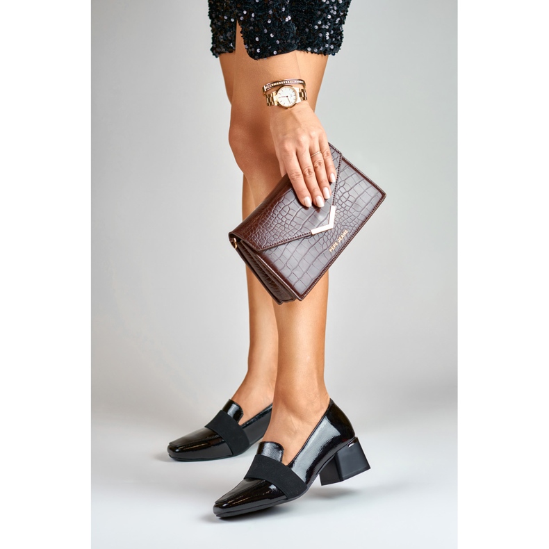 La.Fi Pompi din piele lacuita cu toc joase negru 2