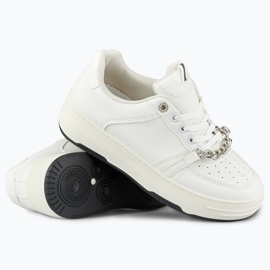 Pantofi sport albi cu lant 1 Pantofi sport albi cu lant 1