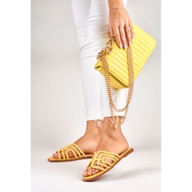 Sandale plate dama elegante galbene 2