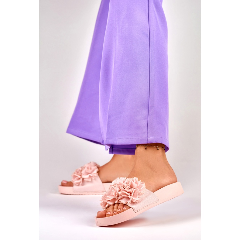 Papuci de dama Violett cu flori roz 2 Papuci de dama Violett cu flori roz 2