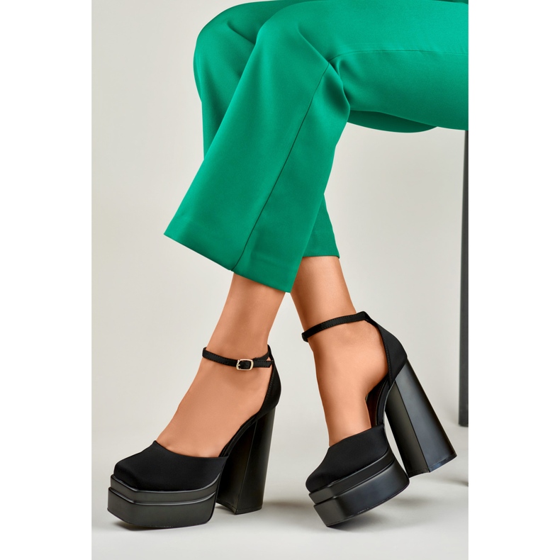 Sandale negre cu toc înalt de la Libby negru 1