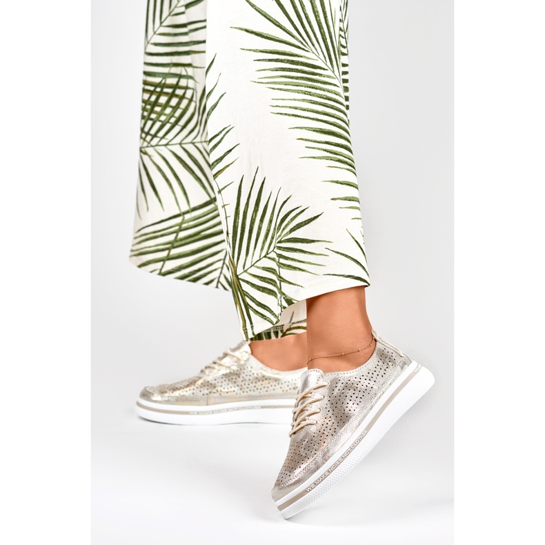 Pantofi sport de dama aurii din piele naturala de aur 2 Pantofi sport de dama aurii din piele naturala de aur 2