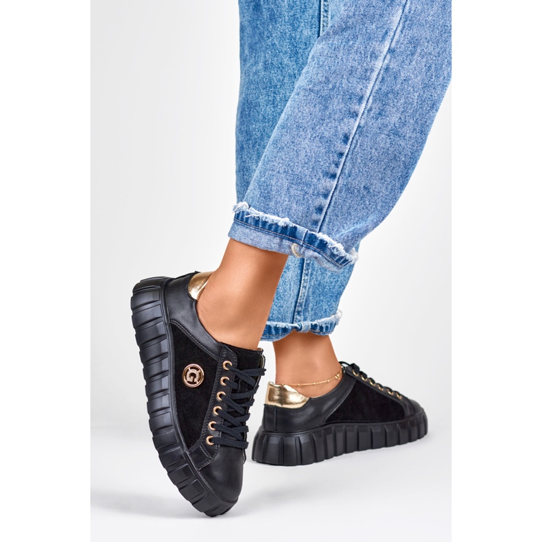Pantofi sport din piele neagra cu detalii aurii negru 1