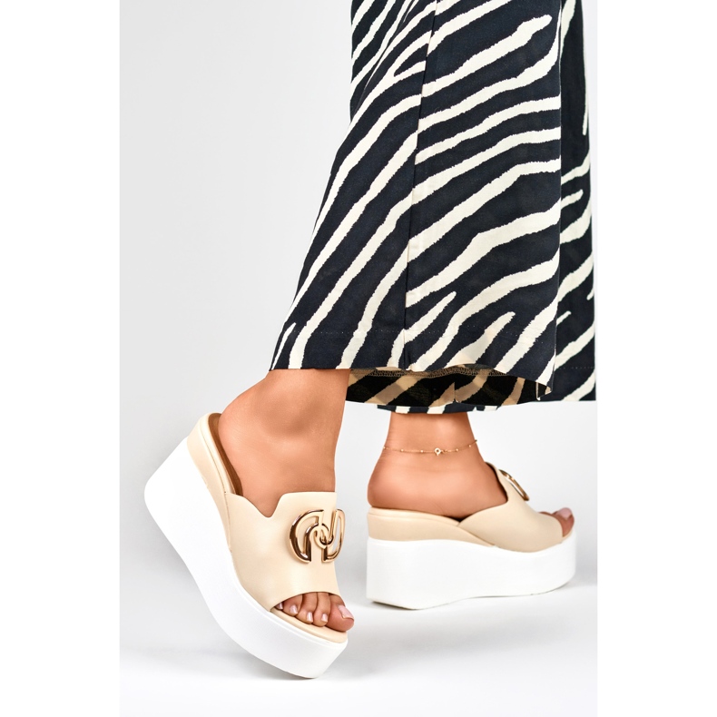 Papuci papuci dama bej eleganti 1