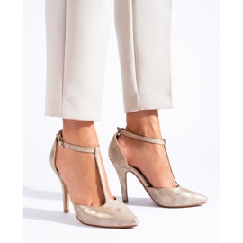 Pompe cu toc aurii și bej de la Shelovet de aur 1