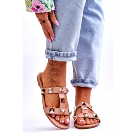 Papuci pentru femei cu știfturi mari nude roz 1