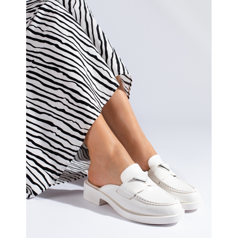 Catâri albi de damă de la Shelovet 1